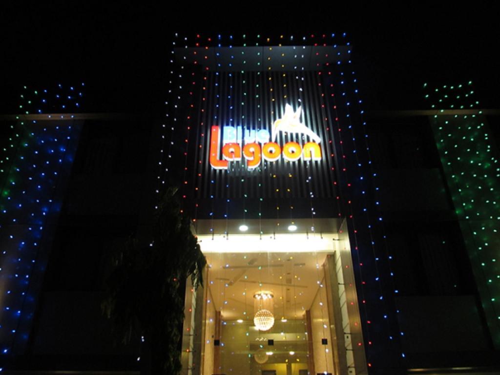 Hotel Blue Lagoon Daman Exterior foto