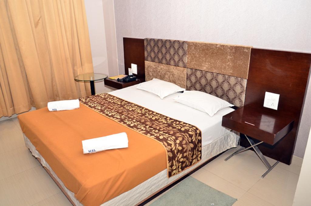 Hotel Blue Lagoon Daman Zimmer foto